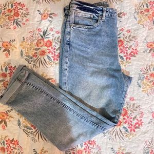 🥰Like new, H&M Mom Jeans🥰